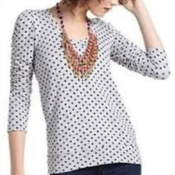 EUC [Dolan] 3/4 Sleeve Top | Grey · Gray & Navy Polka Dot {Anthro} Shirt | Small - Picture 13 of 14